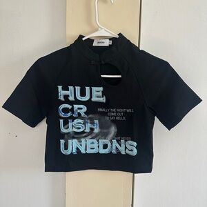 Black Graphic Crop Top